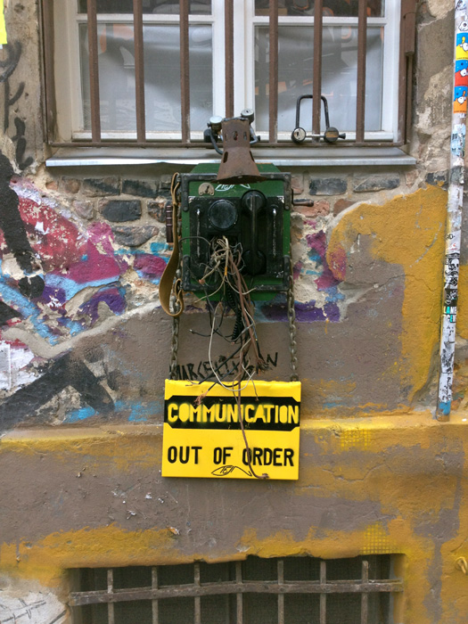 TEJN: Street art, Lock On, Berlin